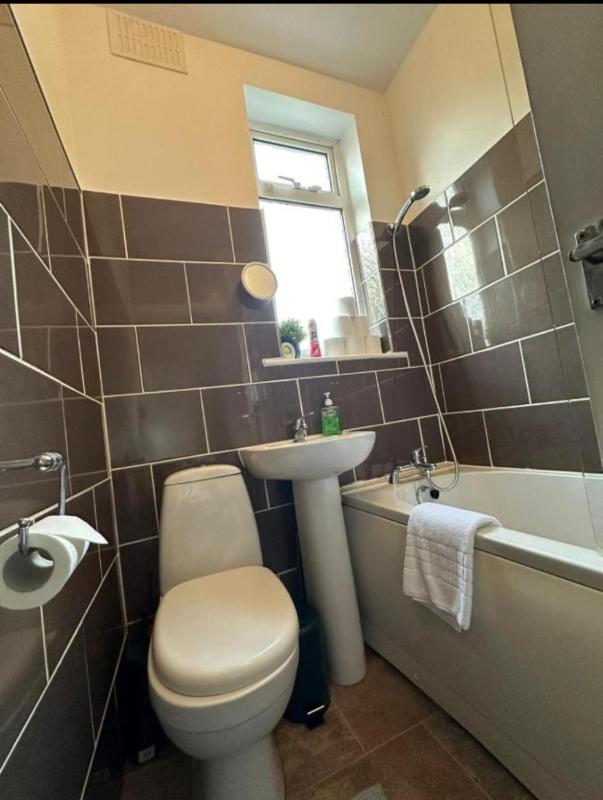 Three-Bedroom Apartment image 4