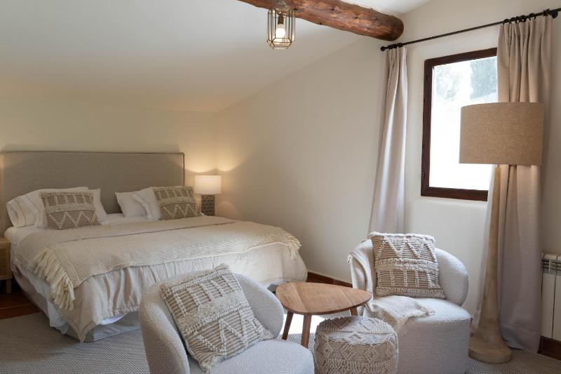 Deluxe Double Room - Unlimited Golf Included image 4