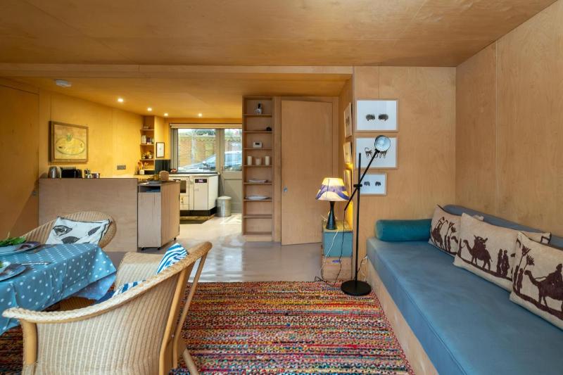 Wodehouse Eco House - Aldeburgh Coastal Cottages - image 6