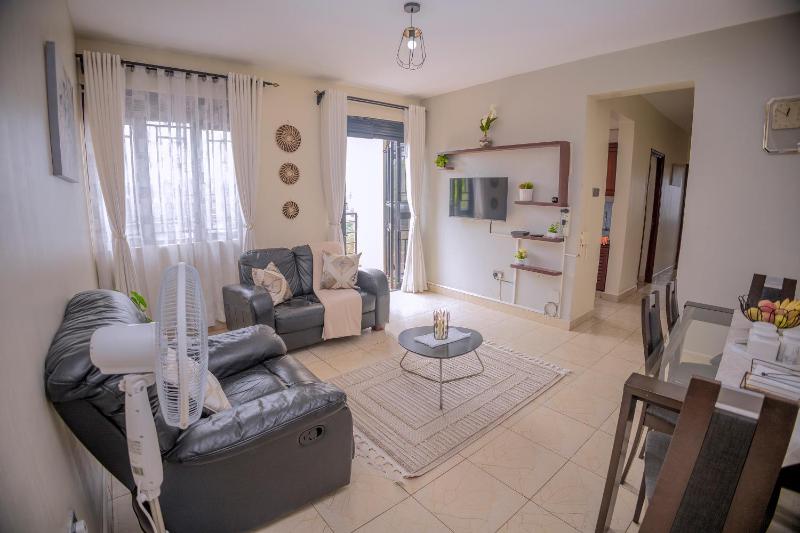 Tranquil - 2 bedroom Spacious Condo with WIFI 20 mins from KAMPALA CENTER - image 14