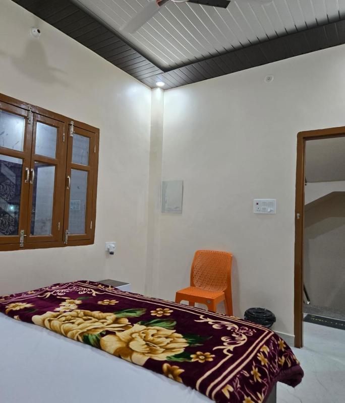 Anmol Kothi Yatri Niwas - image 8