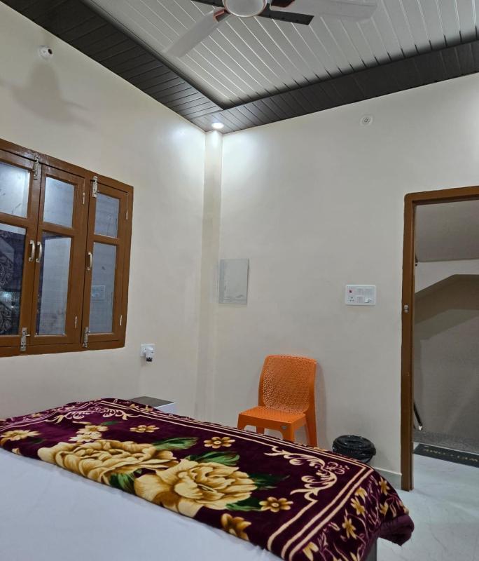 Anmol Kothi Yatri Niwas - image 2