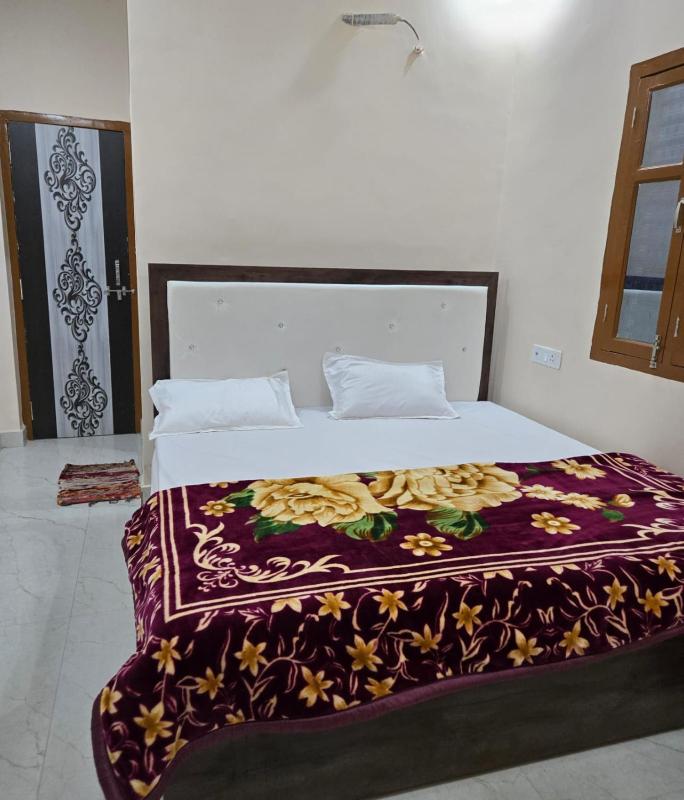 Anmol Kothi Yatri Niwas - image 16