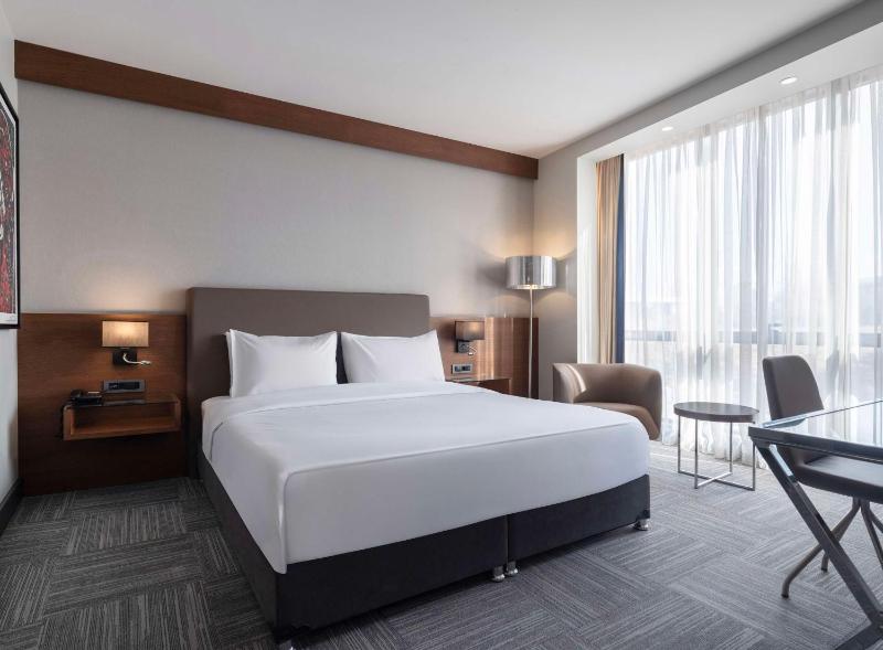 Junior Suite image 1