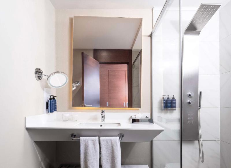 Superior Room image 3