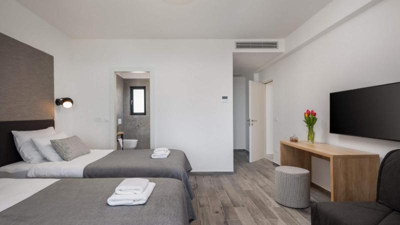 Villa Sole Dance - image 8