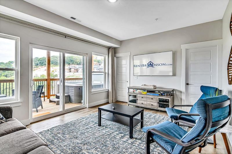 Lake Therapy 2 Bedroom - image 30