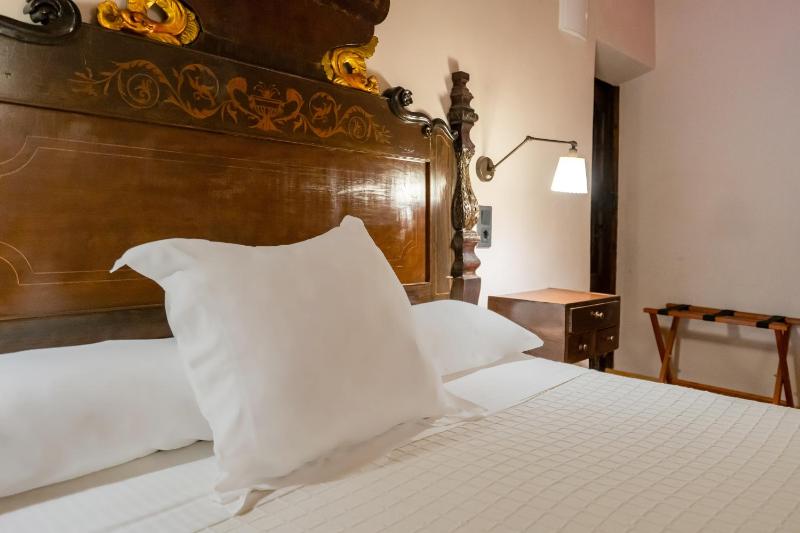 Superior Suite image 3