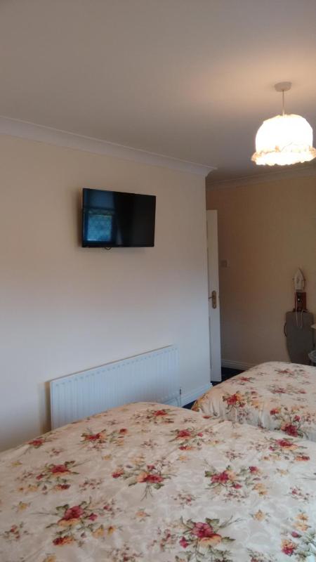 Double Room with Private Bathroom image 4