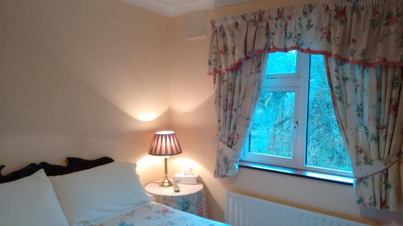 Double Room with Private Bathroom image 2