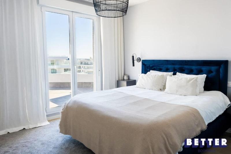 Prime Penthouse Top Location By Better Bookings - image 2