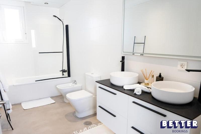 Prime Penthouse Top Location By Better Bookings - image 7