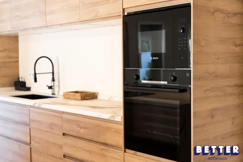 Luxurious Marbella Apt Near Puerto Banus - Hot Tub - image 27