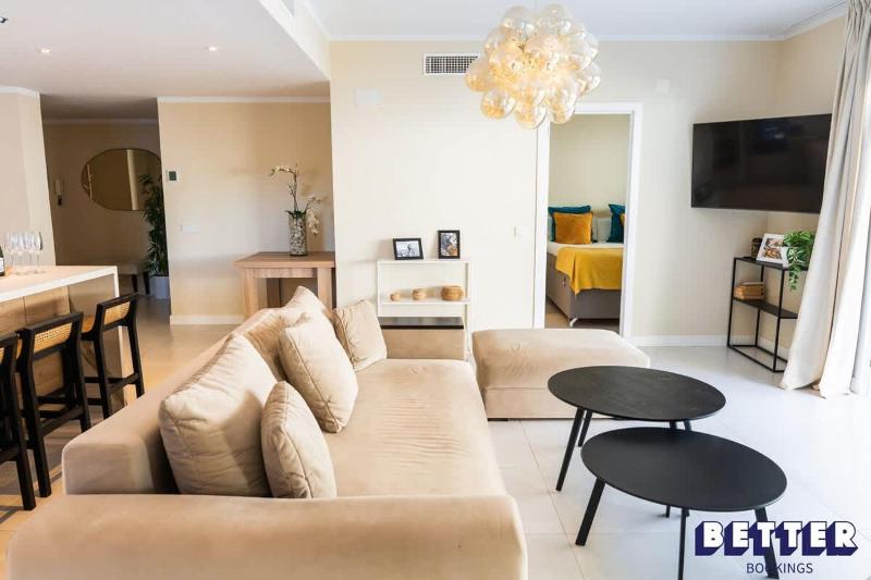 Luxurious Marbella Apt Near Puerto Banus - Hot Tub - image 47