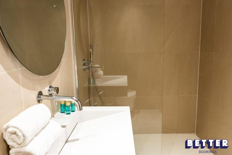 Luxurious Marbella Apt Near Puerto Banus - Hot Tub - image 9