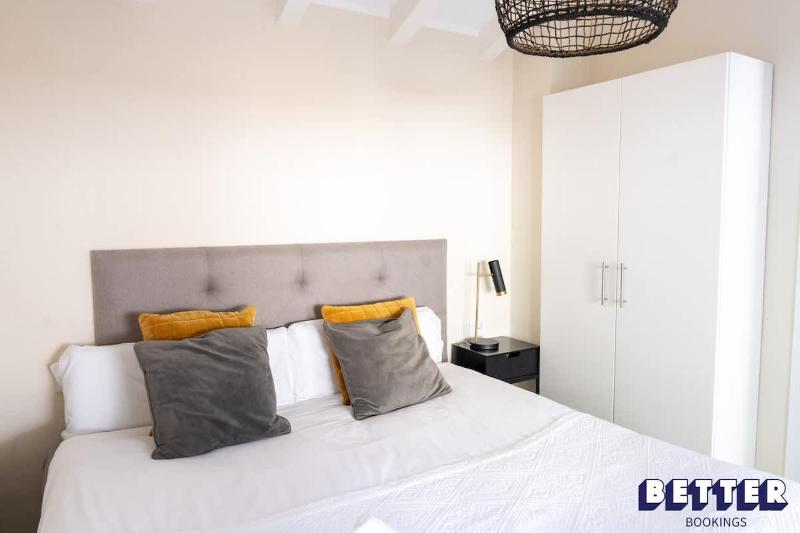Luxurious Marbella Apt Near Puerto Banus - Hot Tub - image 30