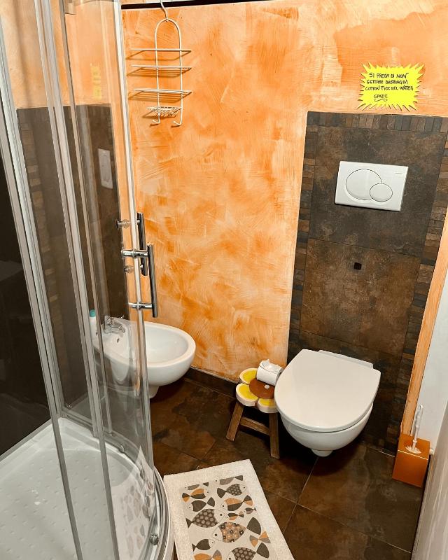 Large Double Room image 2