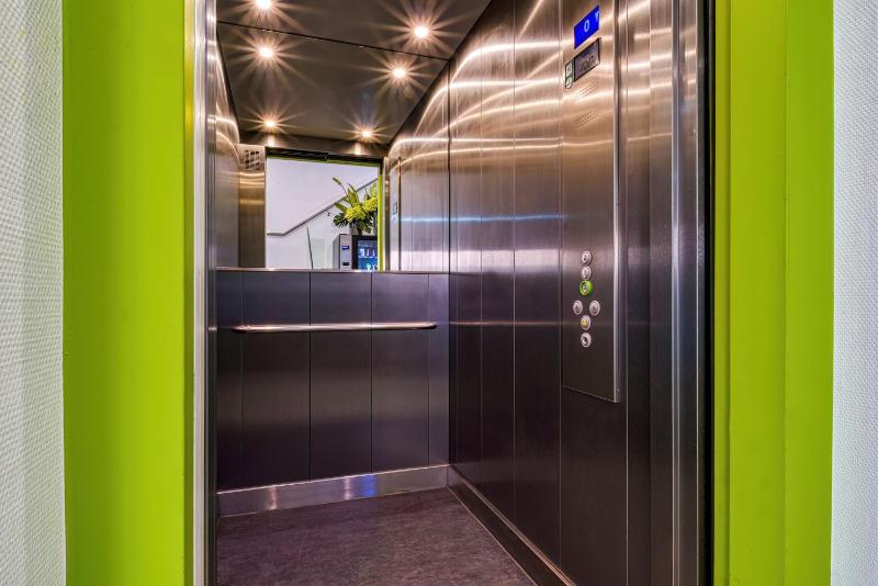 NiceToStay by Fairway Hotels - image 21