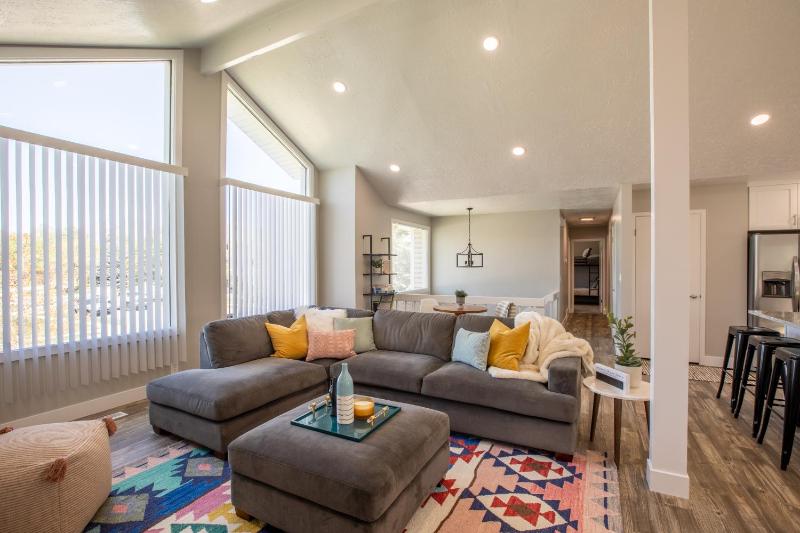 Apartment image 3
