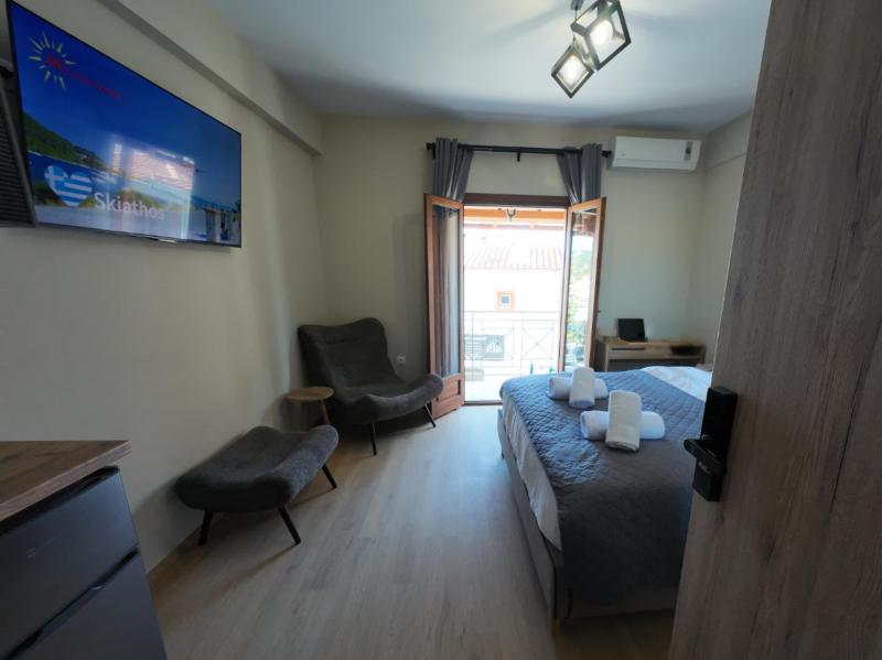 Nel Paese Room - image 1