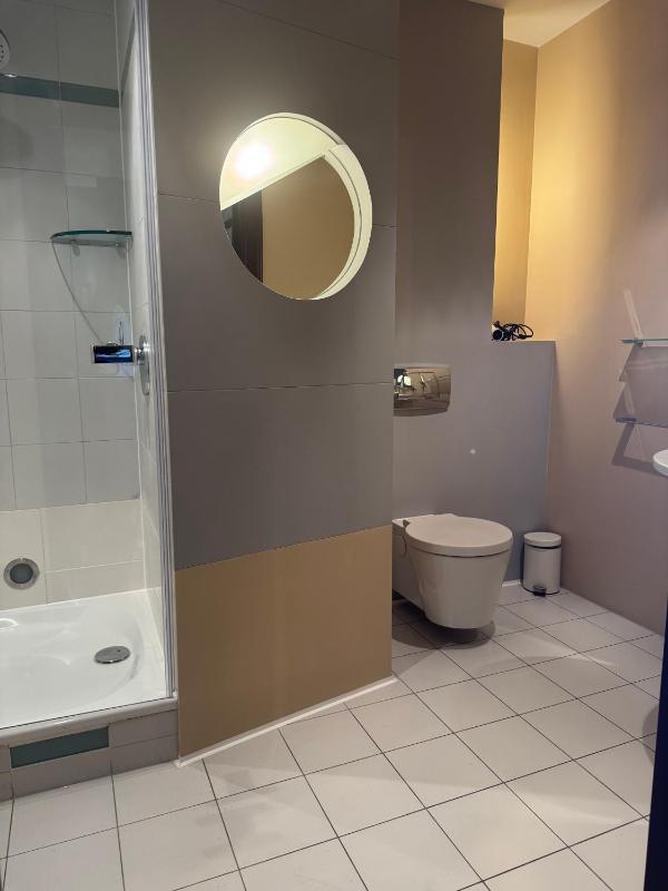 Diplomatic Suite image 4