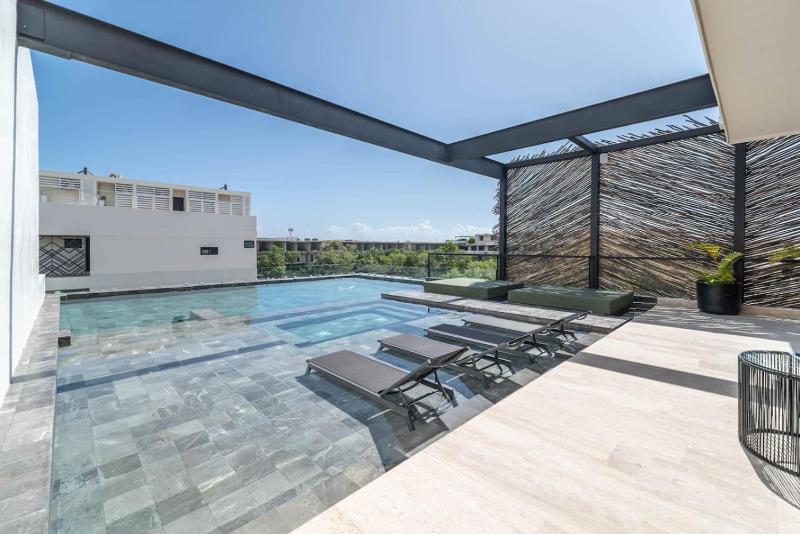 2BR Plunge Pool and Close to Beach - image 29