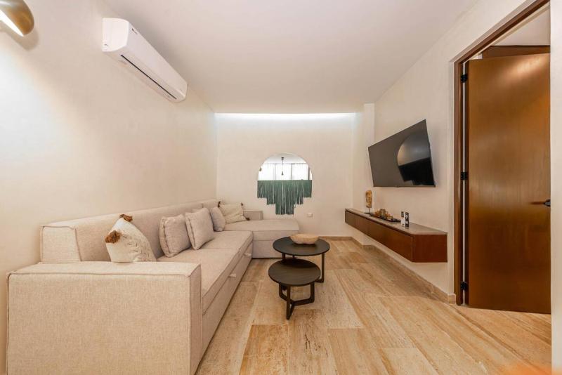 2BR Plunge Pool and Close to Beach - image 3