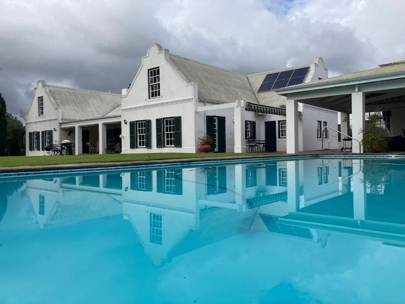 Sanddrif Stellenbosch Guest Farm - image 1