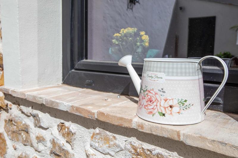 Apartamento Ca la iaia en Dénia con terraza y encanto mediterráneo by Family Homes - image 29