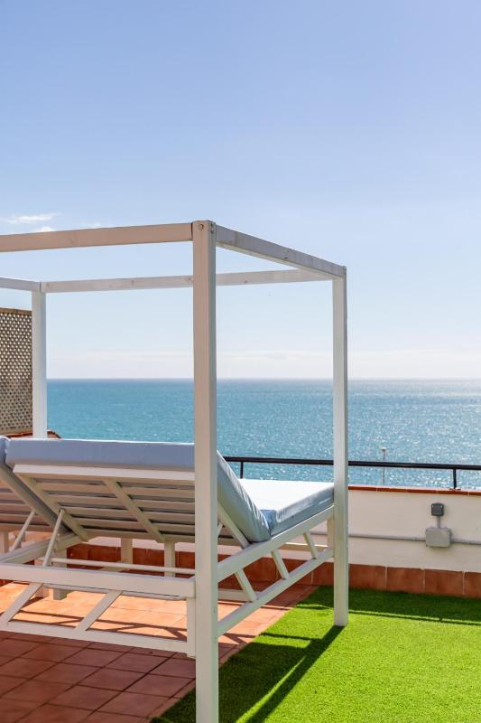 VB Carvajal Sea Views 2BR penthouse - image 12
