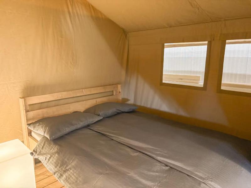 Tent image 2