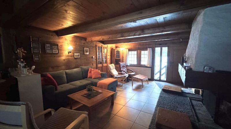 Three-Bedroom Apartment image 2