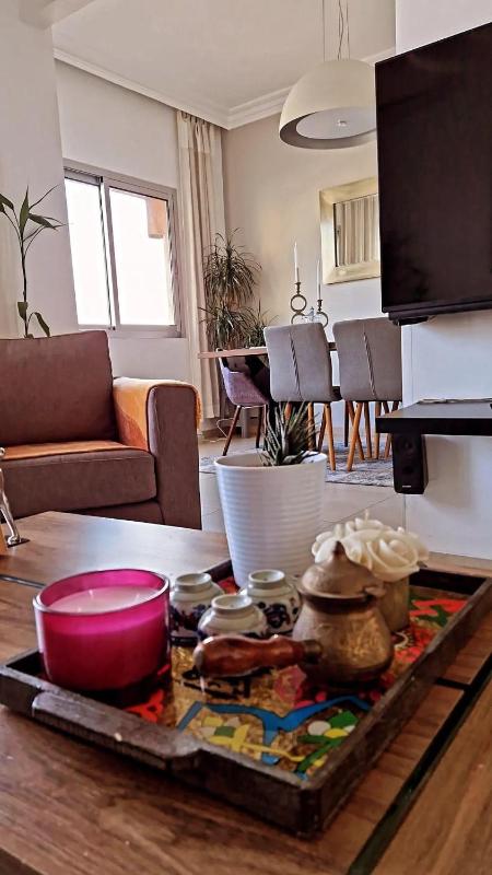 Stylish 2 Bedroom Apartment - image 3