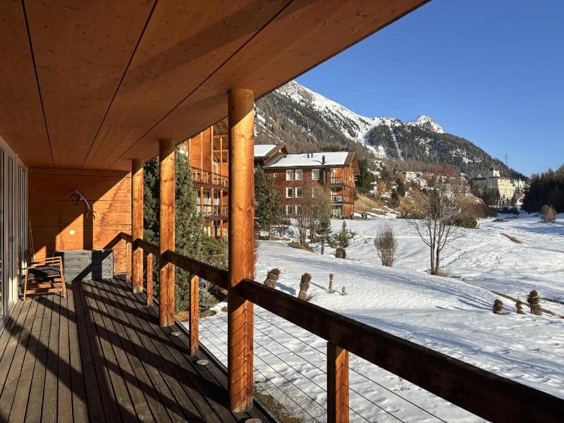 Apartment with Mountain View image 3
