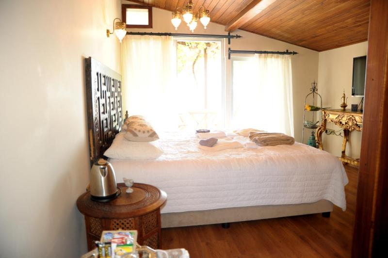 Apartment with Sea View image 3