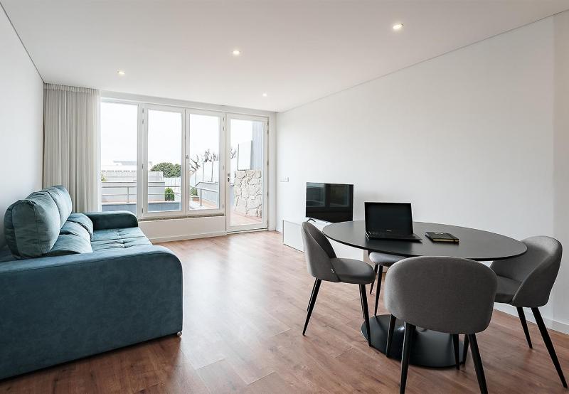 Feel Porto Lapa Collection Flats - image 36