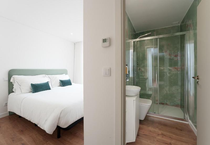 Feel Porto Lapa Collection Flats - image 31
