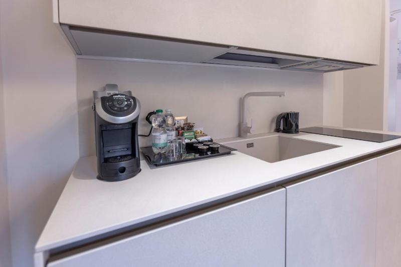 One-Bedroom Apartment (2 - 3 Adults) image 2