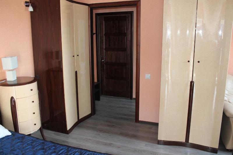 Triple Room with Balcony image 2