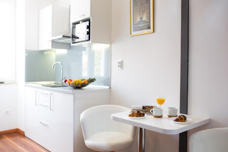 Apartment - Split Level image 3