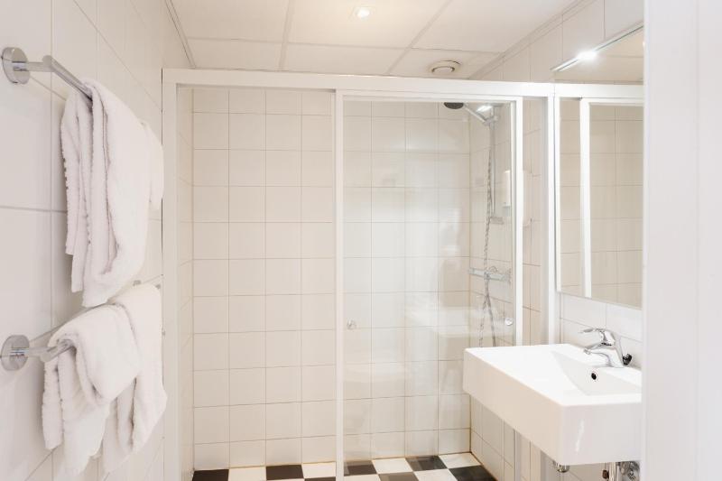 Triple Room image 3