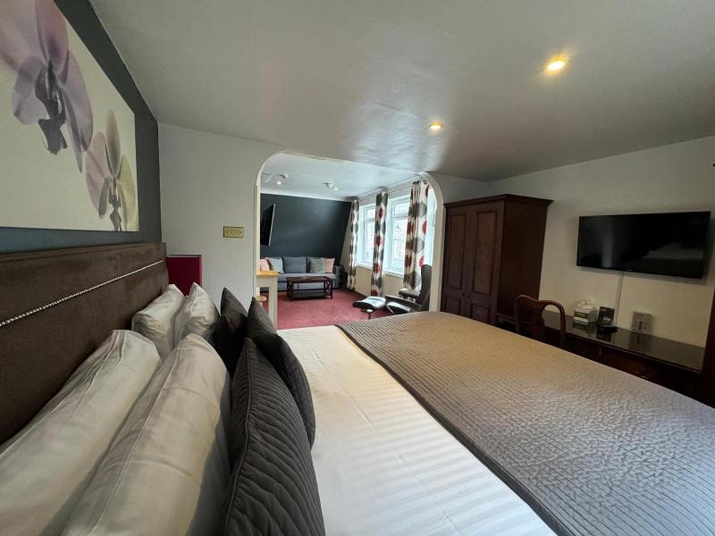Suite image 2