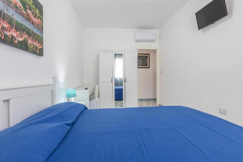Family Room image 1