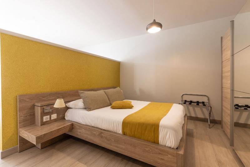 Suite with Terrace image 1