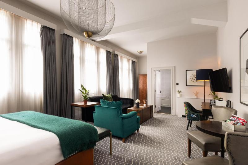 King Suite image 4