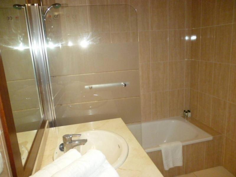 Roque del Conde 5 - Two Bed - image 6