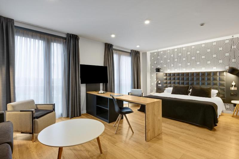 Suite image 3