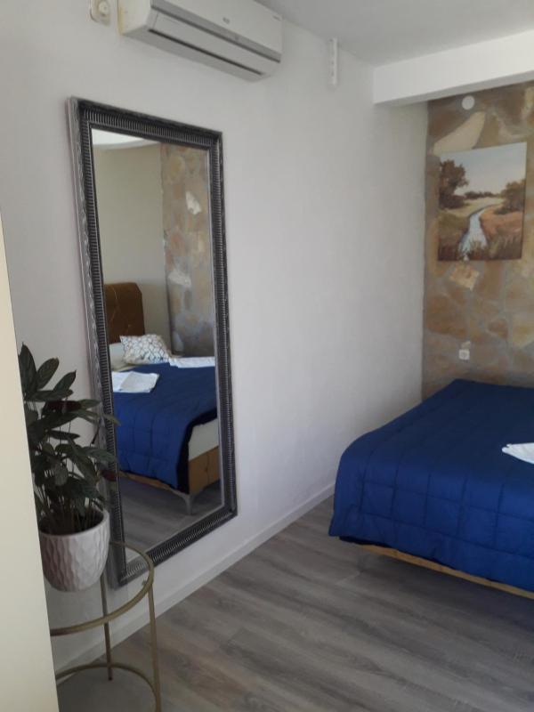 Economy Double Room image 1