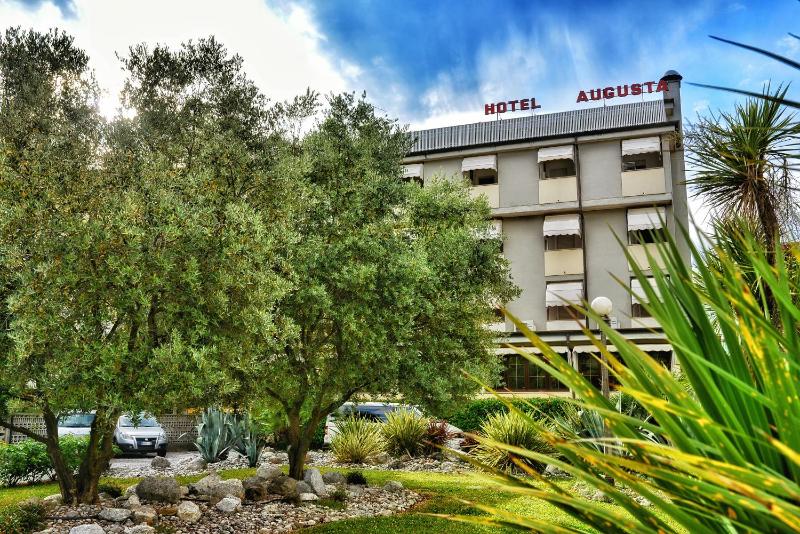 Hotel Villa Augusta - image 27