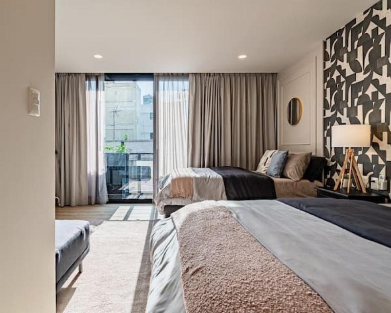 Stylish Roma Sur Home with Rooftop Lounge & BBQ - image 41